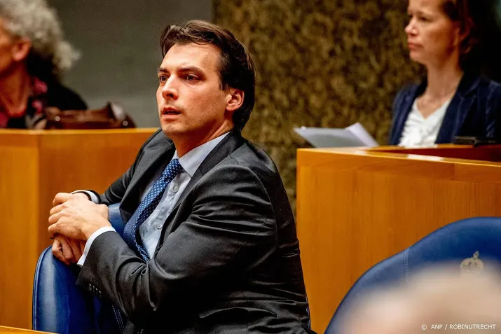 bijeenkomst fvd in kurhaus gaat door