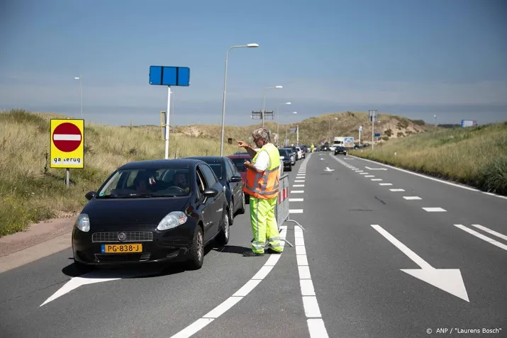 bijna alle snelwegen richting stranden weer redelijk rustig