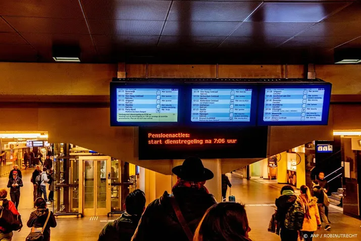bijna alle treinen rijden weer