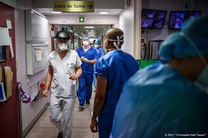 bijna duizend coronapatienten op intensive care