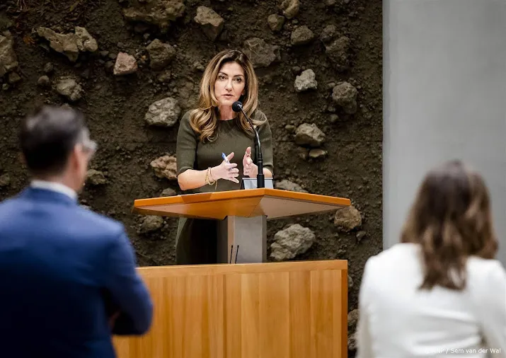 bikker noemt vvd meeloper pvv yesilgoz pikt dit niet