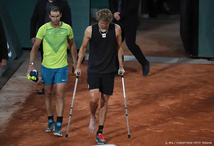 bild tennisser zverev slaat na enkelblessure ook us open over