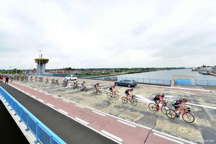 binckbank tour start in beveren