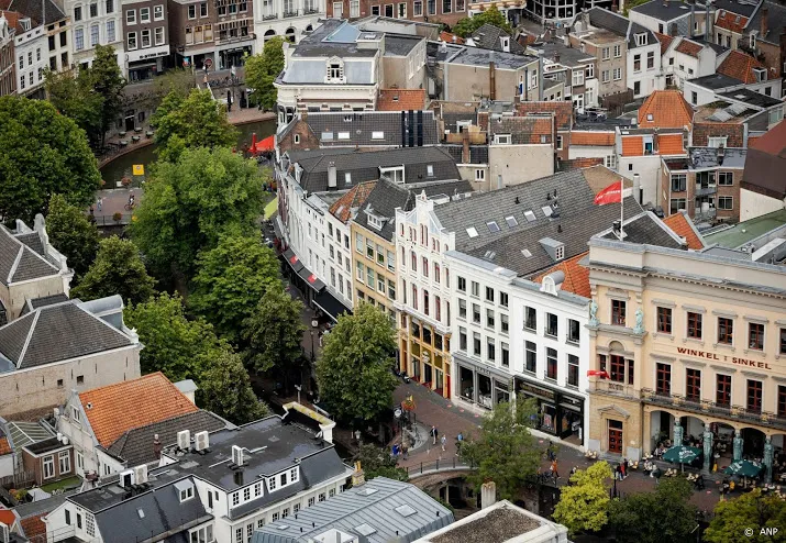 binnenstad utrecht weer omsingeld door water
