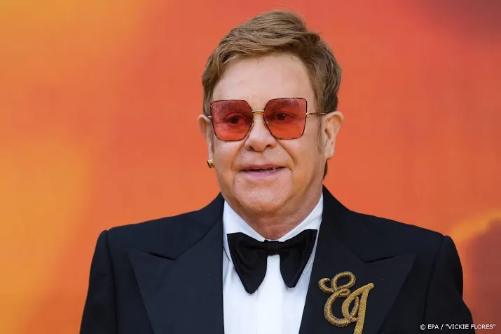 biografie elton john meteen in bestseller top