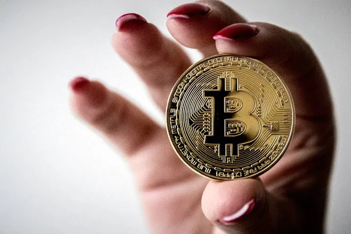 bitcoin na herstel weer omlaag