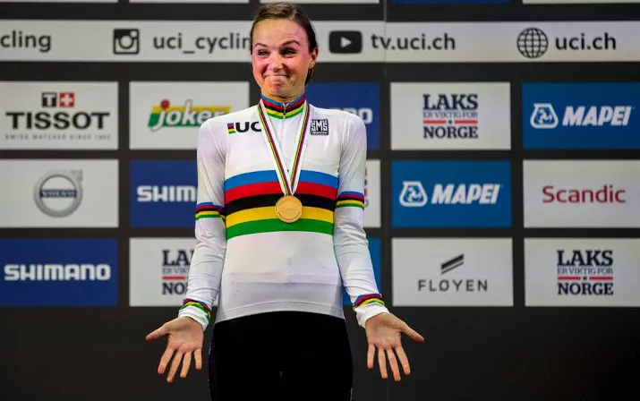 blaak sprint naar zege in winsum