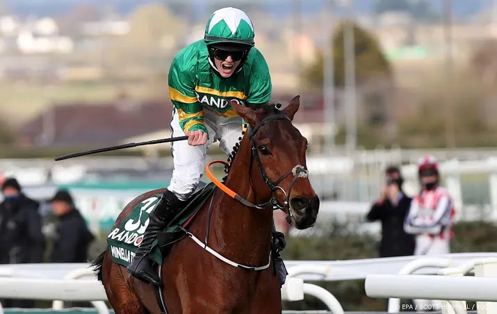 blackmore eerste vrouw die paardenrace grand national wint