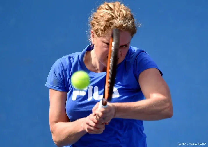 blessure houdt clijsters van australian open