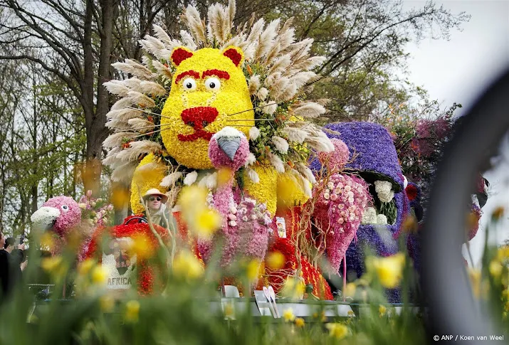 bloemencorso trekt veel bekijks in bollenstreek