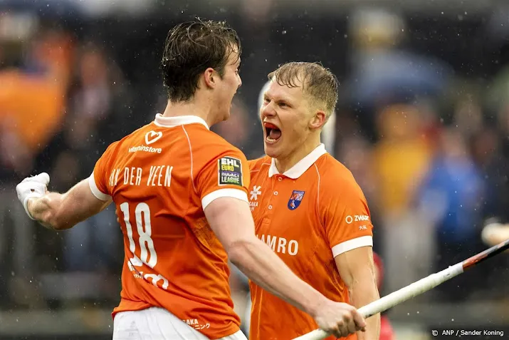 bloemendaal naar laatste vier euro hockey league pinoke niet