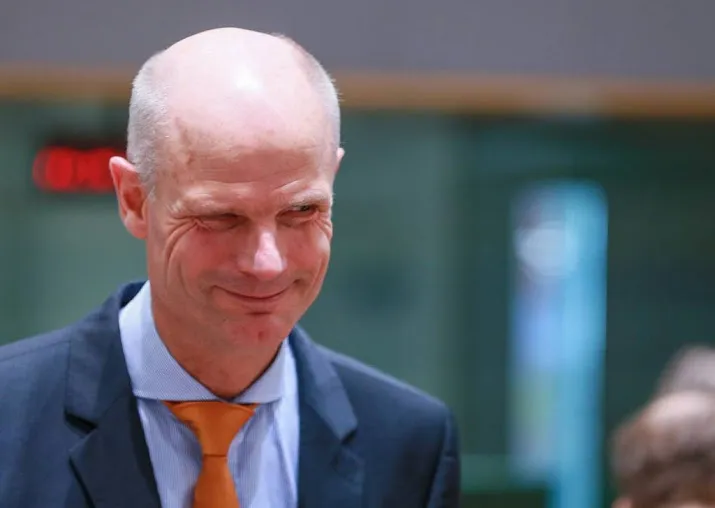 blok bezorgd over regeringsvorming italie