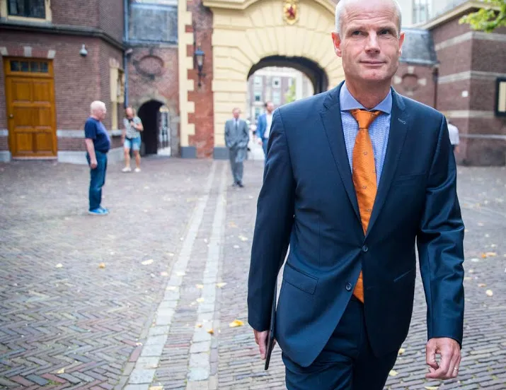 blok cartoonwedstrijd geen actie van kabinet