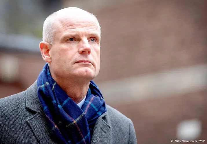 blok druk bezig met terughalen nederlanders