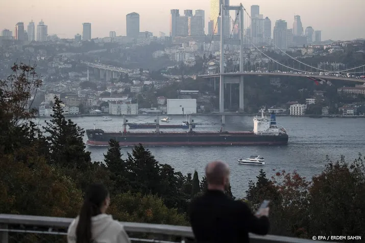 blokkade vaarroutes turkije zadelt rederijen met hoge kosten op