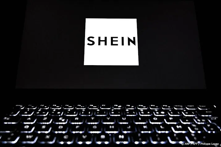 bloomberg onlinekledingwinkel shein bekijkt beursgang londen
