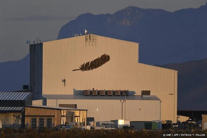 blue origin hervat toeristische ruimtevluchten zondag