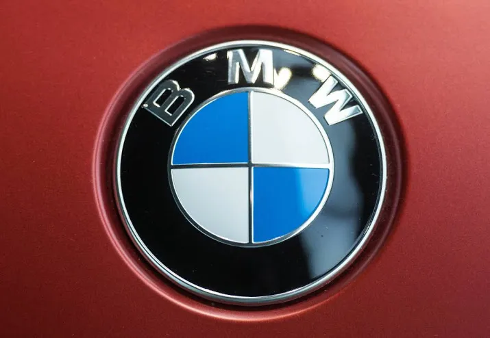 bmw en daimler voegen autodeeldiensten samen