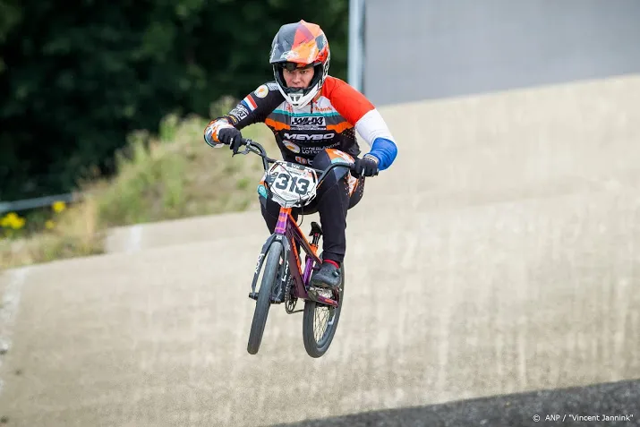 bmxer kimmann start seizoen met zege in wereldbeker