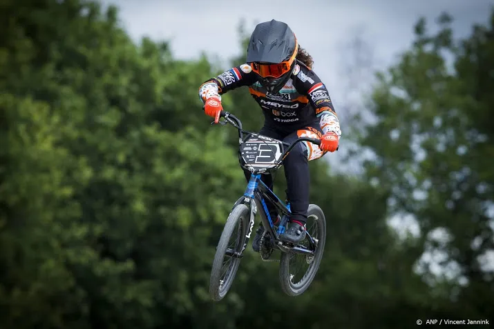 bmxster baauw wint eerste wereldbekerwedstrijd