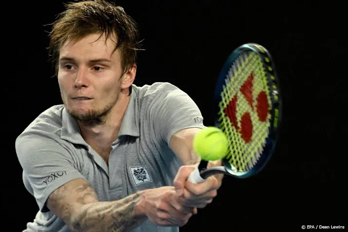 boeblik verrast zverev en pakt eerste titel in montpellier