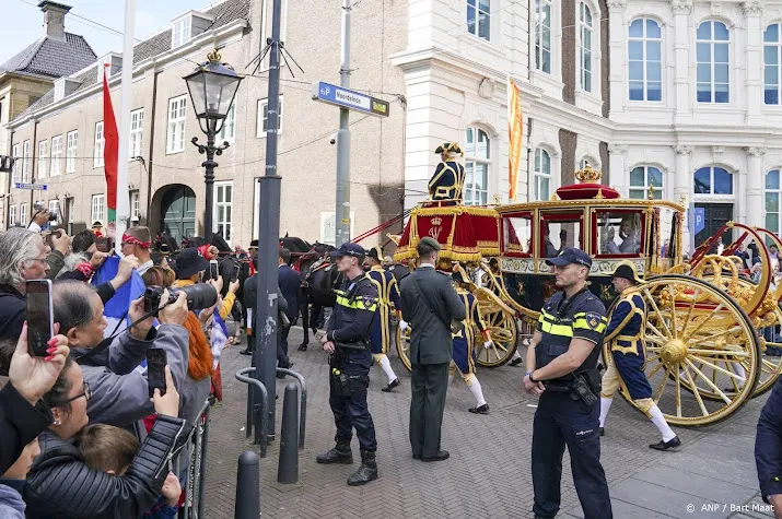 boegeroep bij protesten in den haag wekt afkeuring en begrip