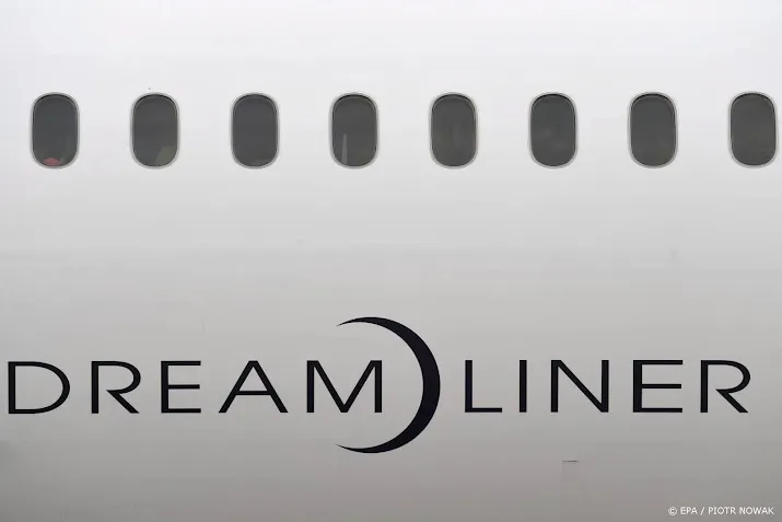 boeing boekt verlies door problemen met 787 dreamliner