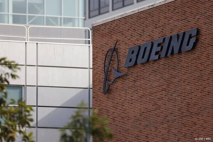 boeing levert eerste 737 max toestel aan china in bijna vijf jaar