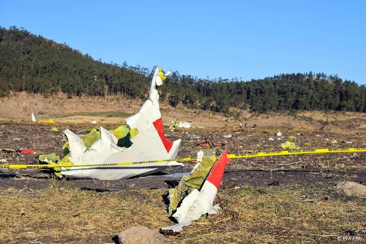 boeings langer aan de grond in indonesie