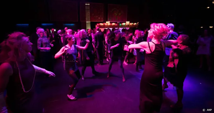 boekenweek begint met boekenbal