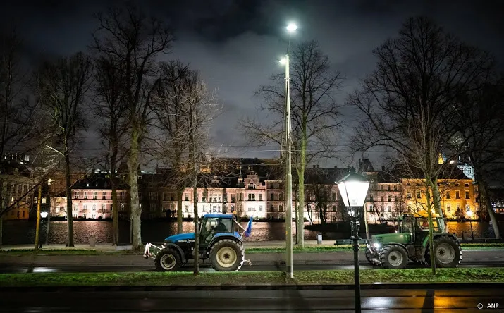 boeren klaar om de weg op te gaan tegen voermaatregel
