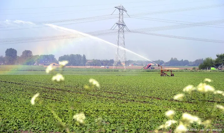 boeren zijn minder bestrijdingsmiddelen gaan gebruiken meldt cbs