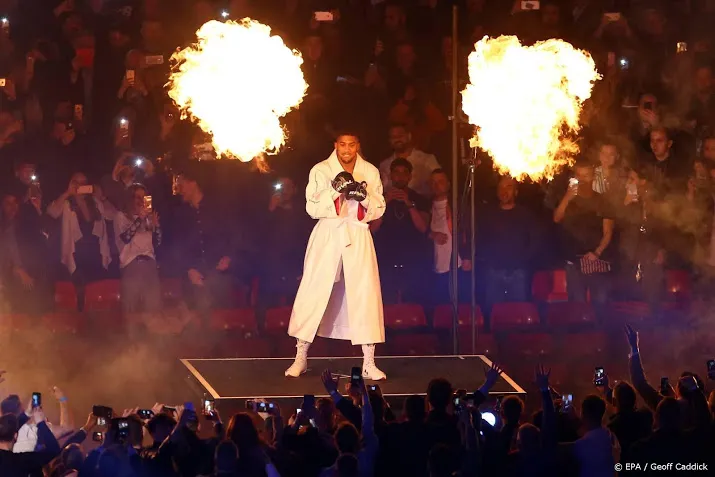 bokser anthony joshua lijdt eerste nederlaag