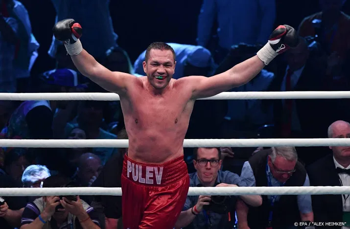 bokser pulev staat helft van miljoenengage af voor medische hulp