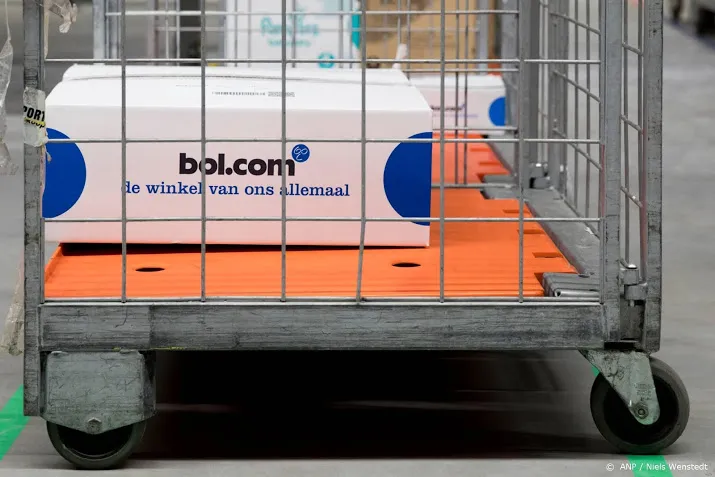 bol com gestopt met het aanbieden van alcoholische dranken