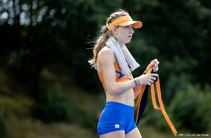 bol en klaver al in actie in heats 4400 gemengd op wk atletiek