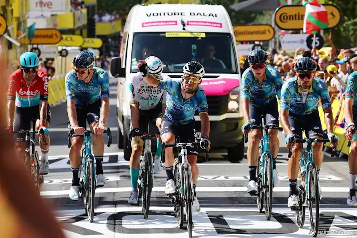 bol wil met minder korte beurtjes cavendish aan ritzege helpen