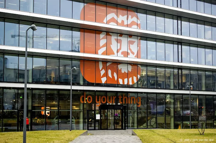 bonden werknemers ing in noordoost nederland in staking
