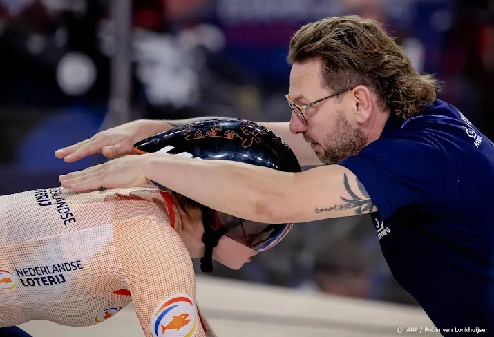 bondscoach baalt van gemiste kans teamsprintsters op wk