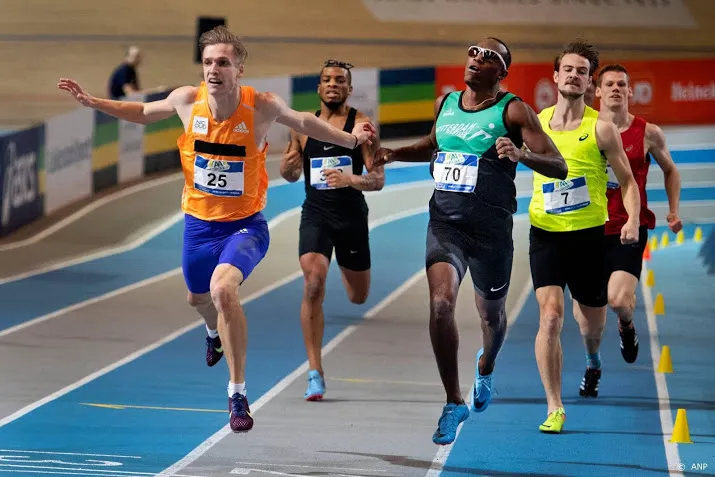 bonevacia eruit op 400 meter van diepen door