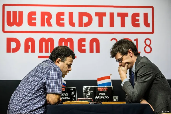boomstra verovert wereldtitel dammen
