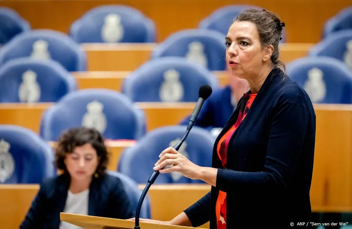 boosheid in kamer over contractbreuk met zeeland