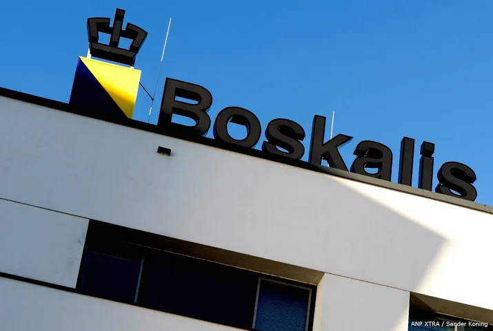 boskalis vordert met berging schepen