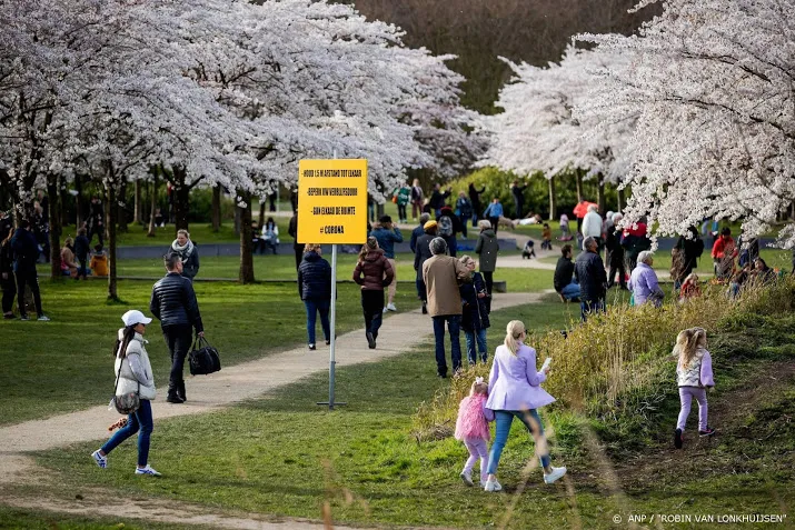 boswachters boos over vele wandelaars en fietsers in de natuur
