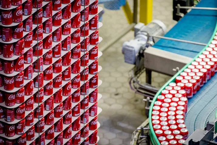 bottelaar coca cola houdt omzet stabiel