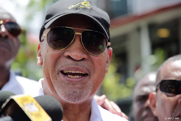 bouterse niet aanwezig bij uitspraak decembermoorden