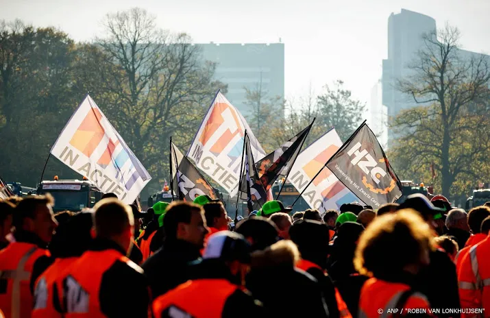 bouwers willen woensdag met boeren actie gaan voeren