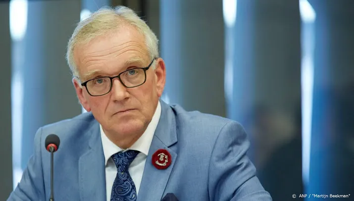 boze reacties op verbod op muziekoptredens bij verzorgingshuizen