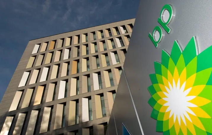 bp koopt groot britse laadpalenbedrijf