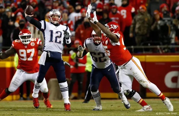 brady loodst patriots opnieuw naar super bowl